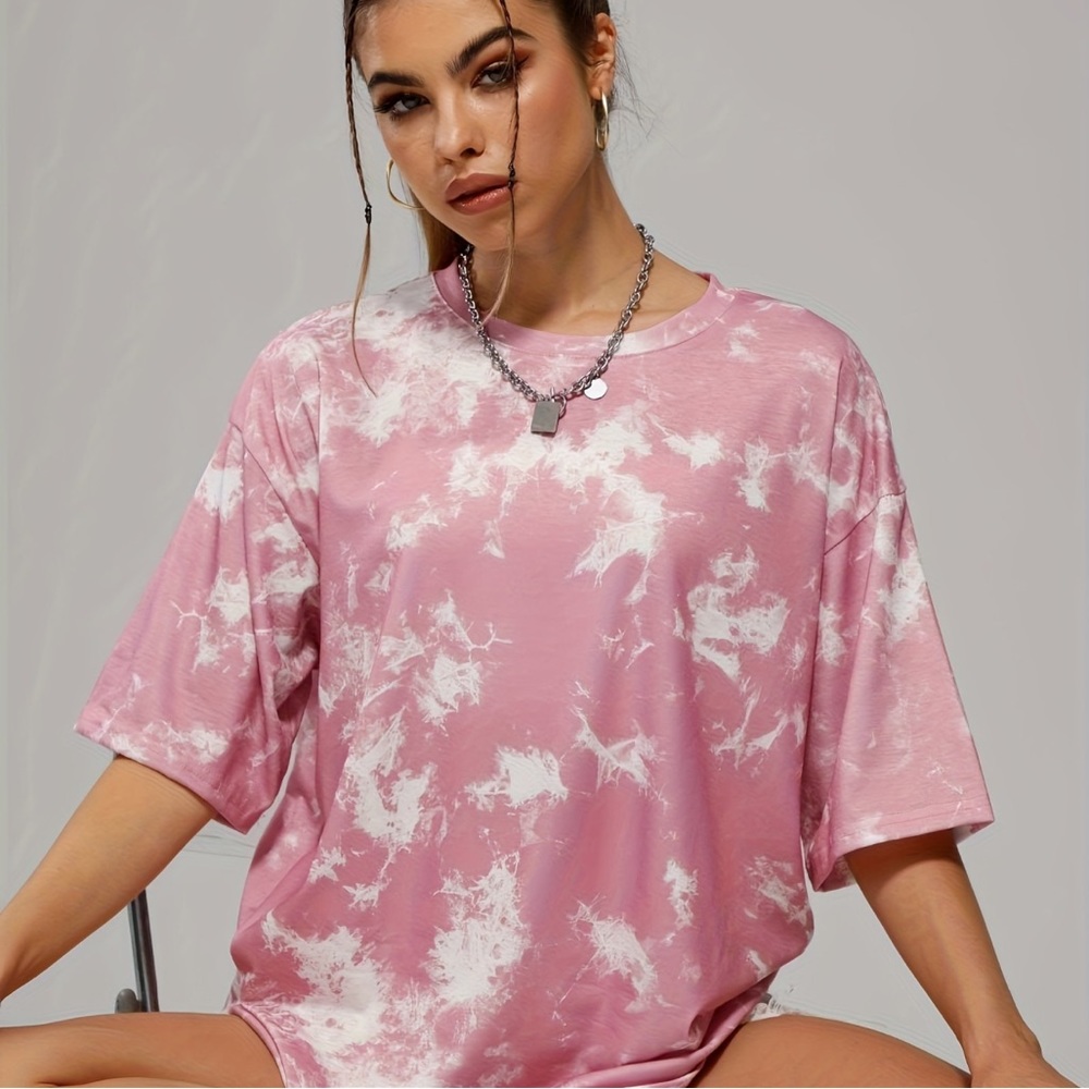 Graphic tie dye tee size small